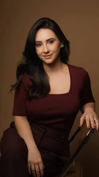 Dra. Louise Bronzeado